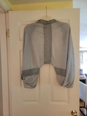 Light Gray Crochet Trim Draped Shrug
